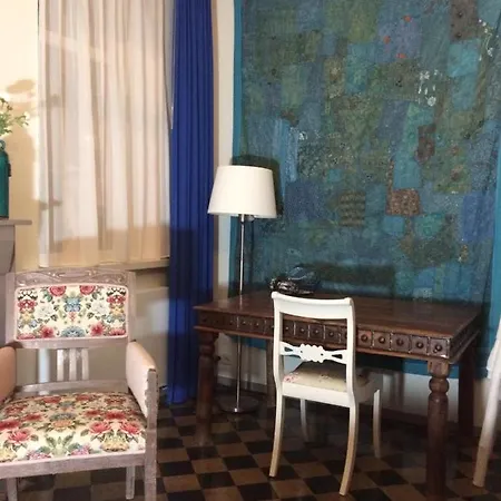 Bed & Breakfast La Cour *