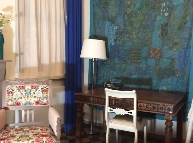 Bed & Breakfast La Cour *