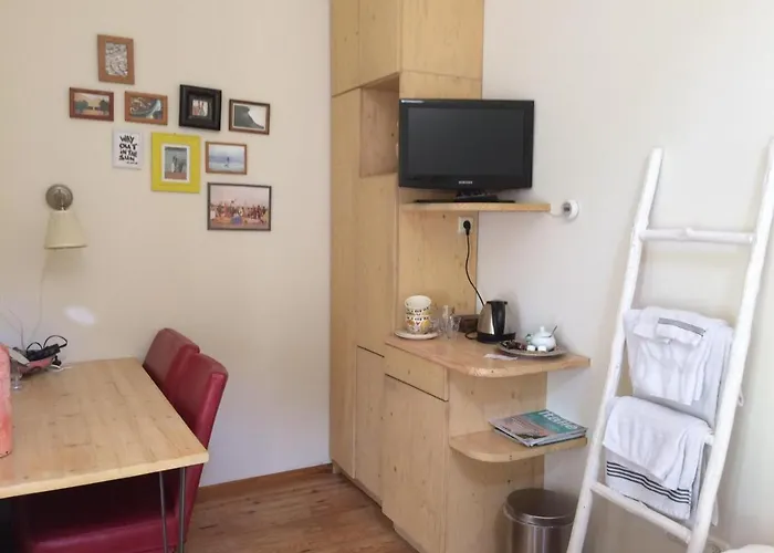 La Cour Frühstückspension